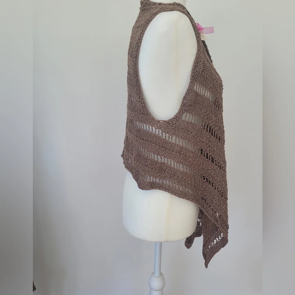 Hand knitted vest - Picture 3 of 3